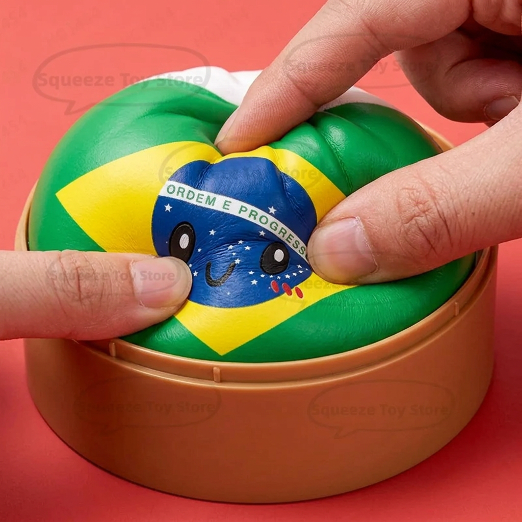 Dumpling Squishy Flag Brazilië — slow-rise effect, het schuim vert langzaam terug